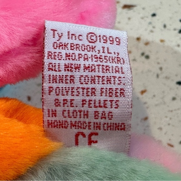 TY "Lips" Beanie Baby Buddies Tie Dye Rainbow‎ Large Plush Fish 1999 Retired - Picture 9 of 9